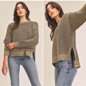 Vestique stripe crop sweater